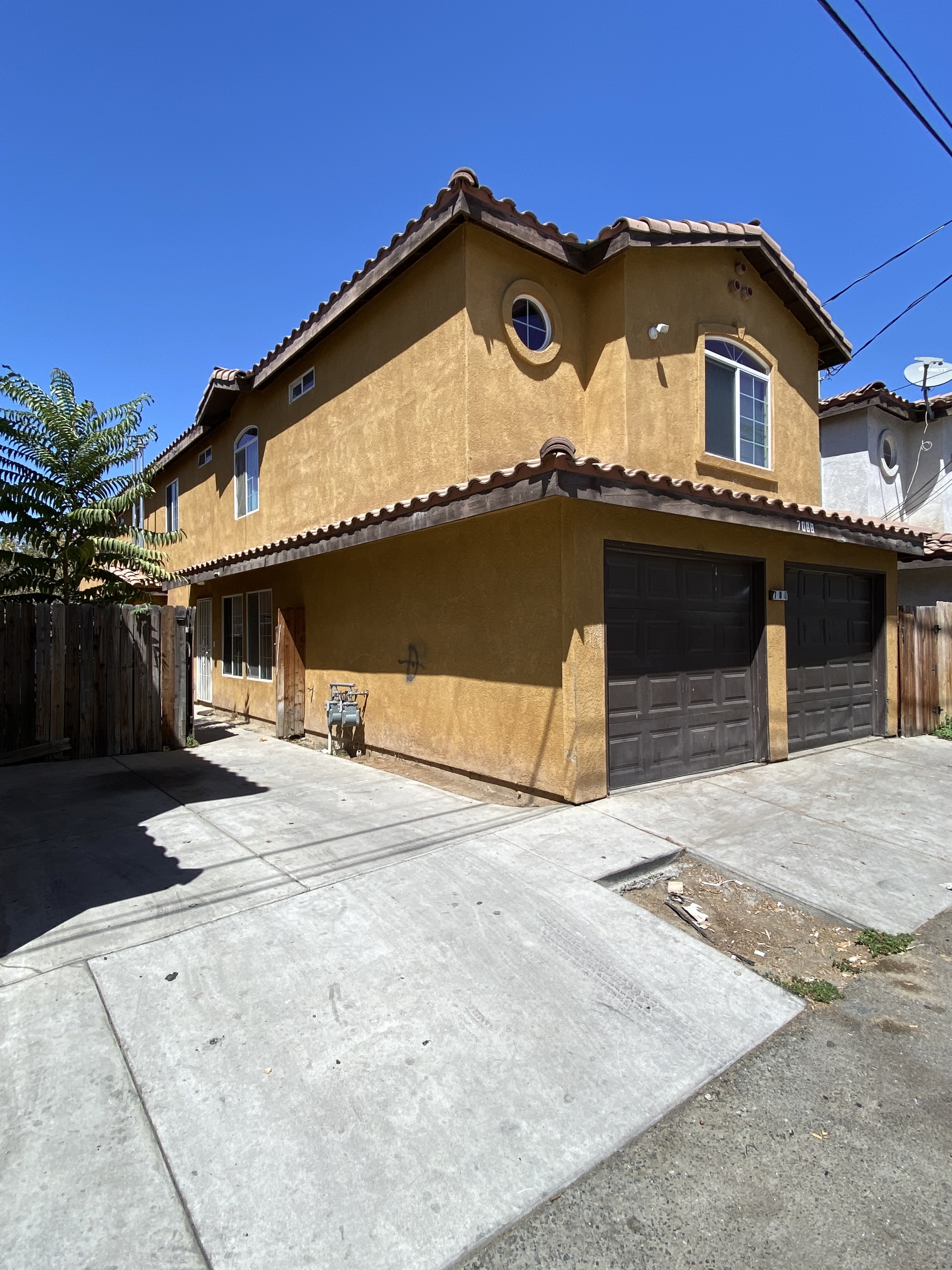 706 K Street - B
